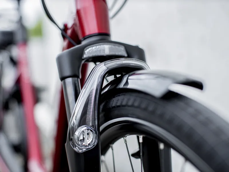 TREK District+ 4 Lowstep 300Wh Electric Hybrid Bike in Rage Red-6